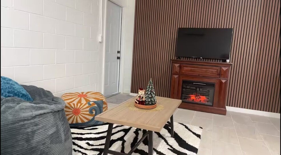 Building Photo - 3122 Eleuthera Ln