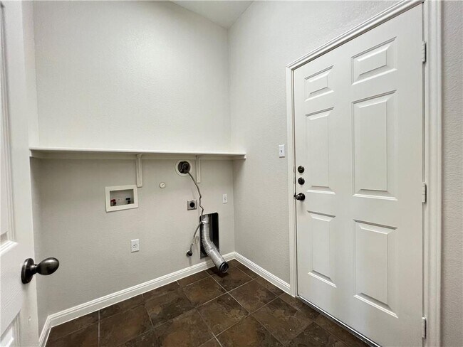 Building Photo - 2491 Santa Barbara Loop