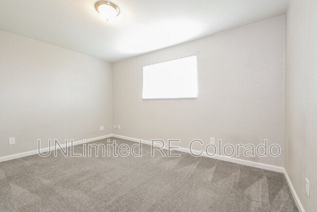Building Photo - 9866 Lafayette St