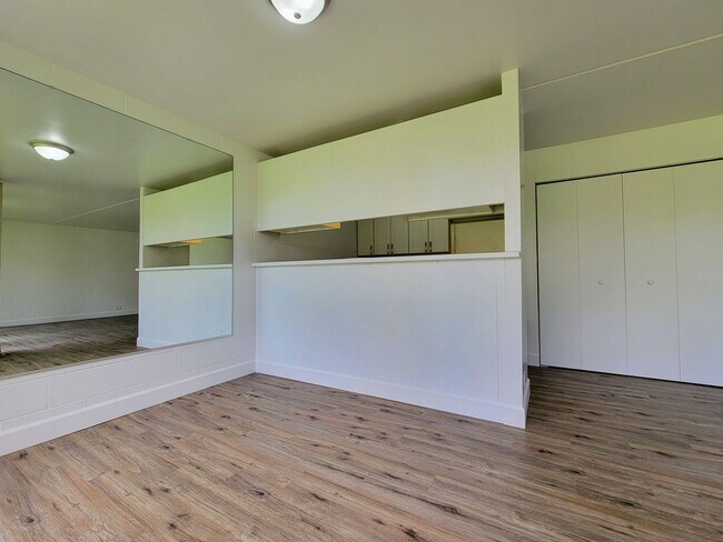 Building Photo - AVAILABLE | 2 Bedroom, 1 Bathroom, 1 Assig...