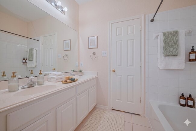 Building Photo - 3630 Shady Grove Dr