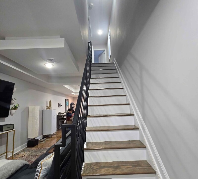 Building Photo - 115 Winslow Pl