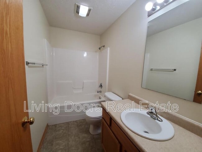 Building Photo - 6441 Whitewater Ln