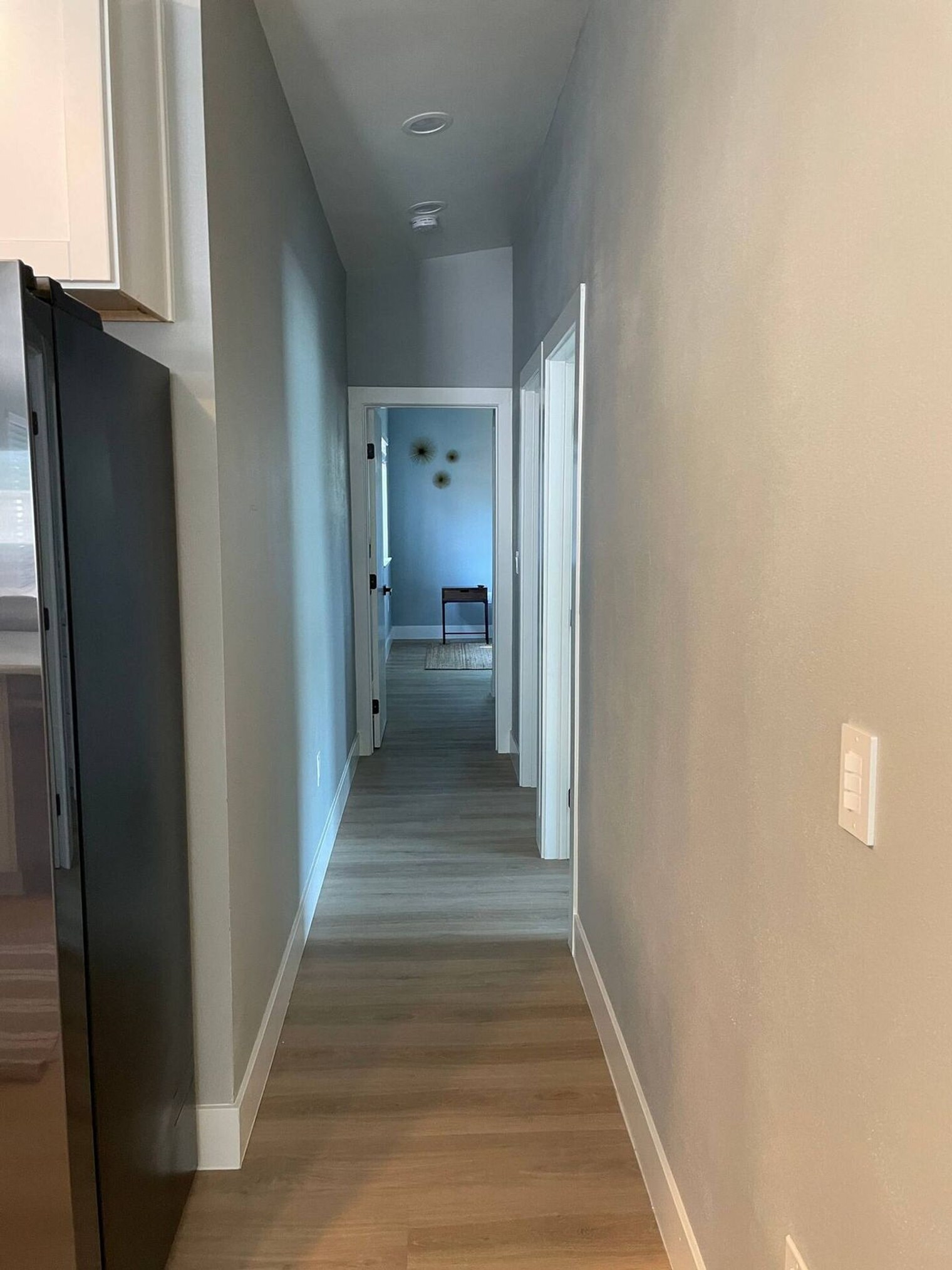 Building Photo - 198 Vía Del Sol