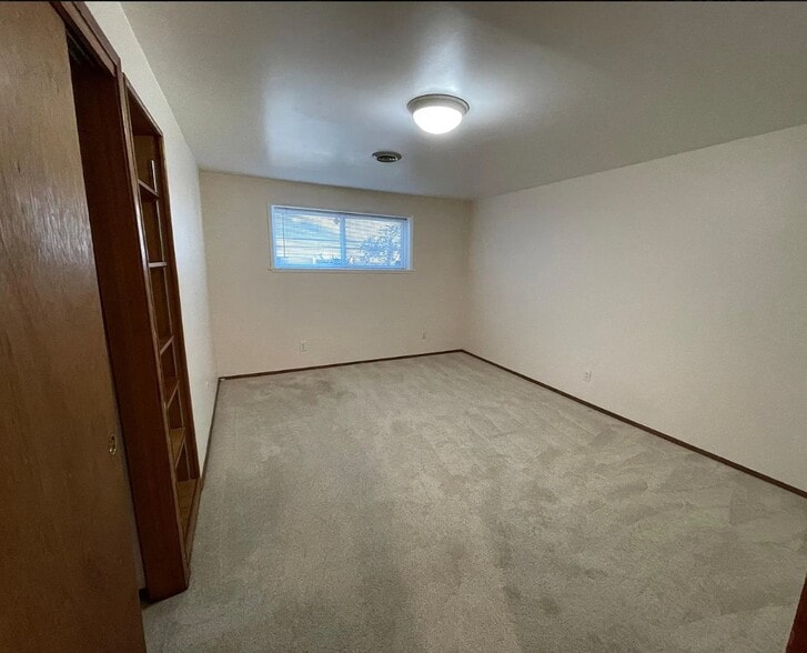 Building Photo - 5245 120th Ave SE