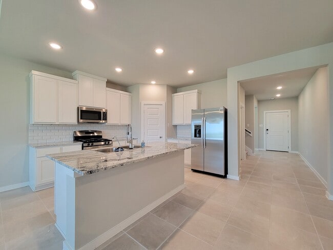 Building Photo - 2905 Terrace Grove Dr