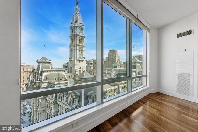 Building Photo - 1414 S Penn Square