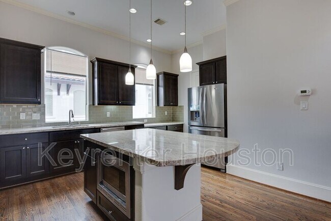 Building Photo - 4203 Feagan St