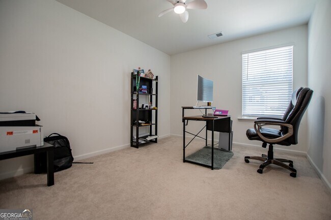 Building Photo - 194 Rivulet Dr