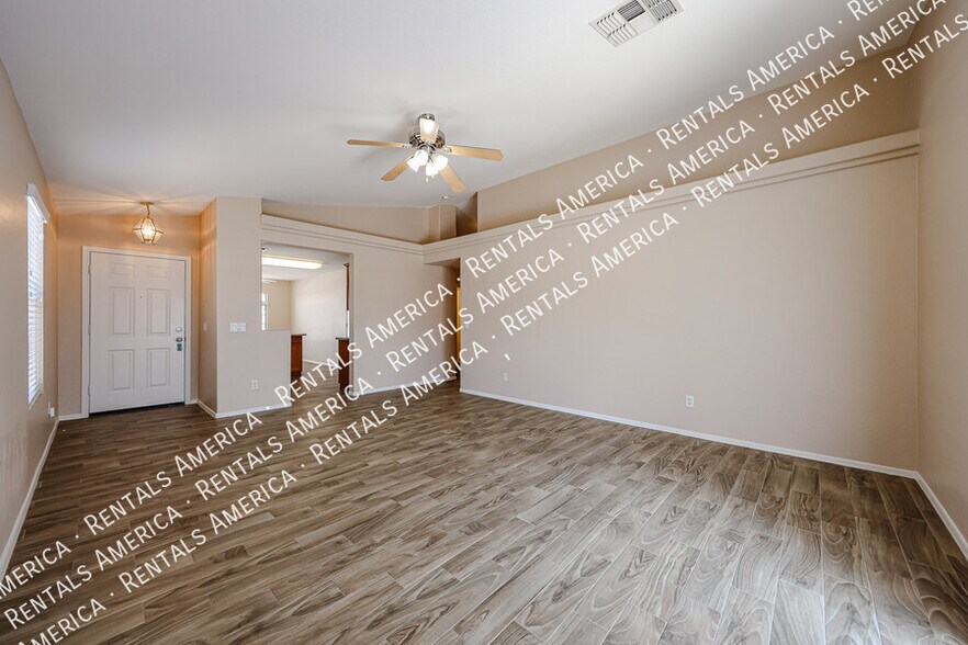 Building Photo - 12905 W Mandalay Ln