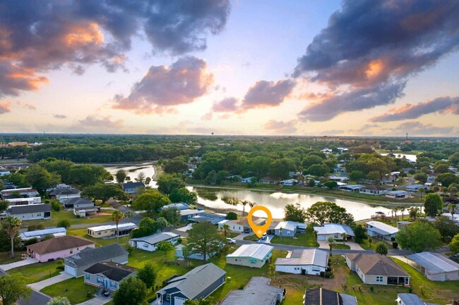 Building Photo - Charming Updated Home Near Spanish Springs in The Villages