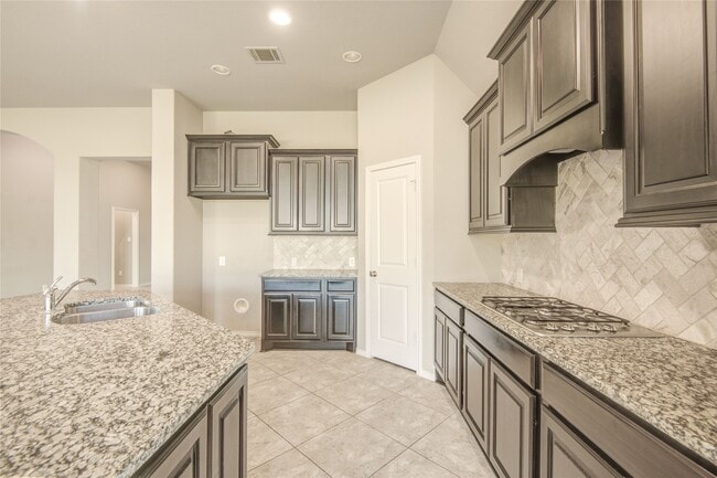 Building Photo - 29006 Crystal Rose Ln
