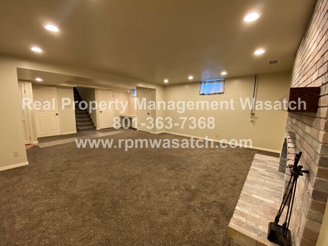 Building Photo - 7089 S 2825 E