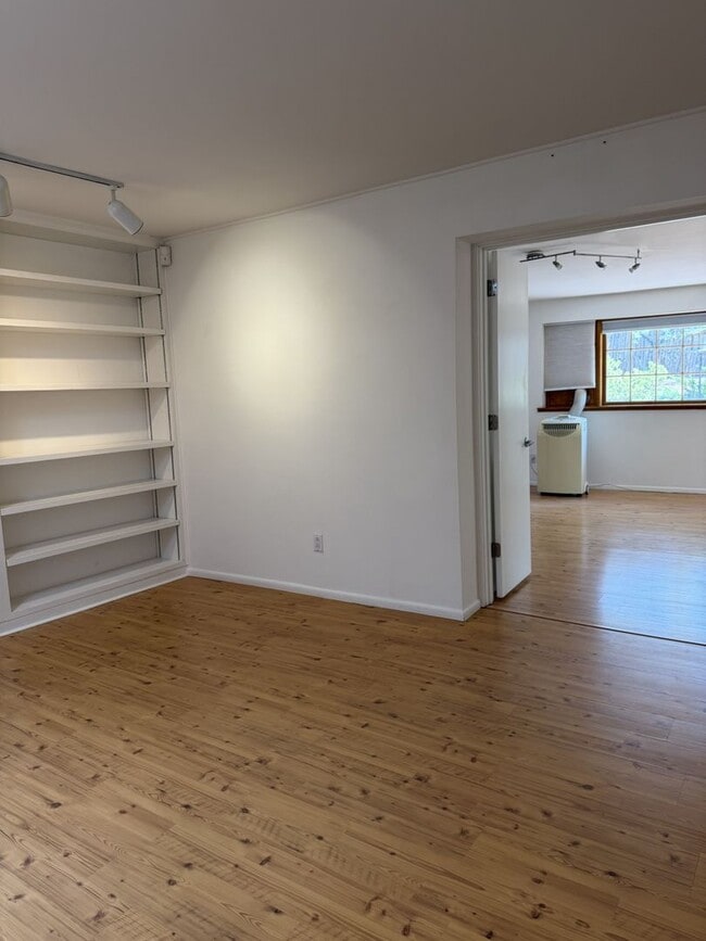 Building Photo - 641 Garcia St