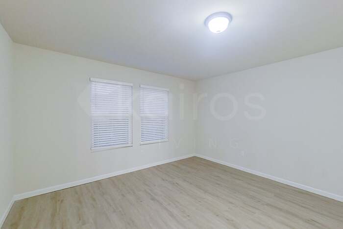 Building Photo - 21617 Yosemite Blvd