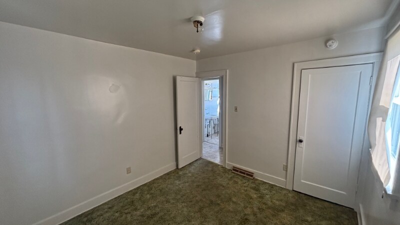 Building Photo - 477 Hudson St