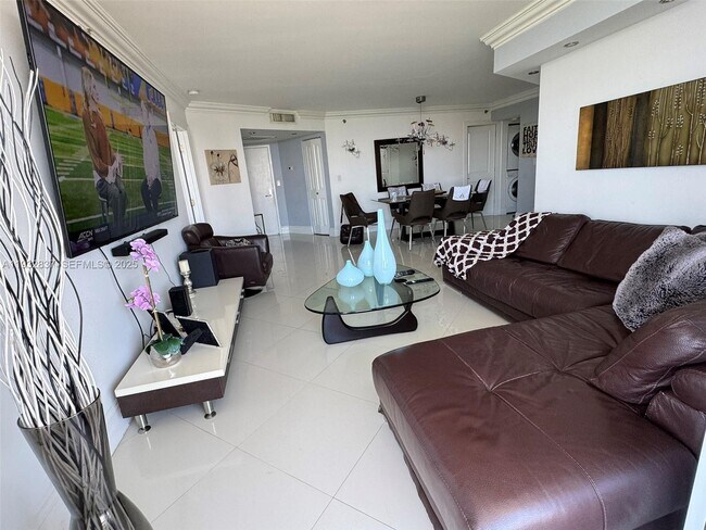 Building Photo - 3300 NE 192 St