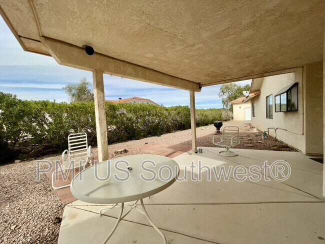 Building Photo - 3375 Sharon Ln