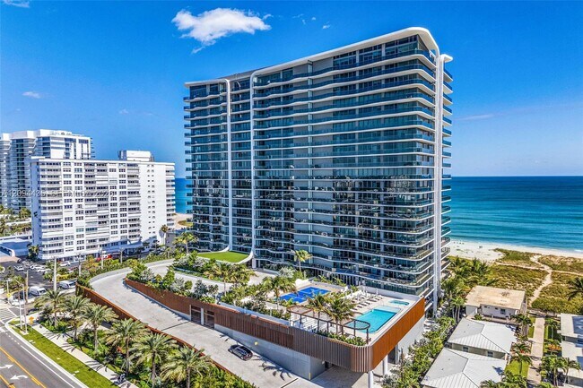 Building Photo - 900 N Ocean Blvd