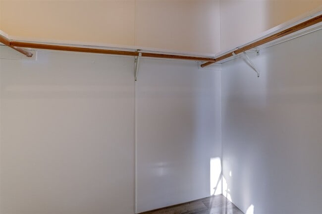 Building Photo - 2 Bedroom, 2 Bath Home Close to Willow Lake in Prescott