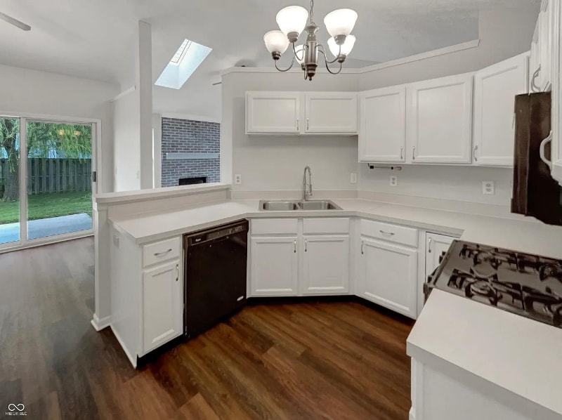 Building Photo - 930 Eagle Brook Dr