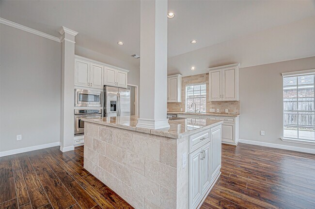 Building Photo - 5410 Portage Rock Ln
