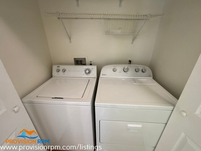 Building Photo - 502 Mathias Hammond Way