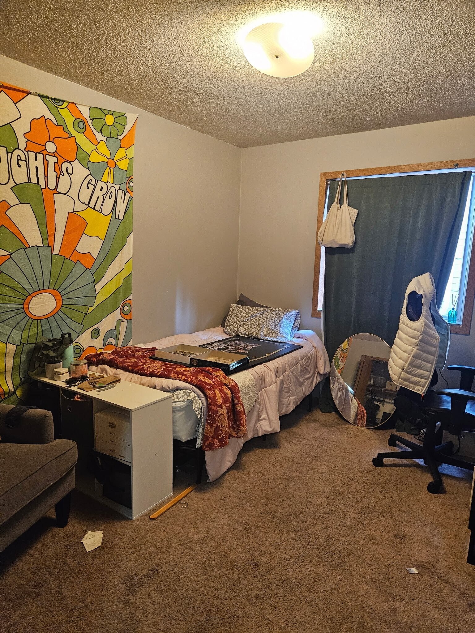 Building Photo - 216 West Ave