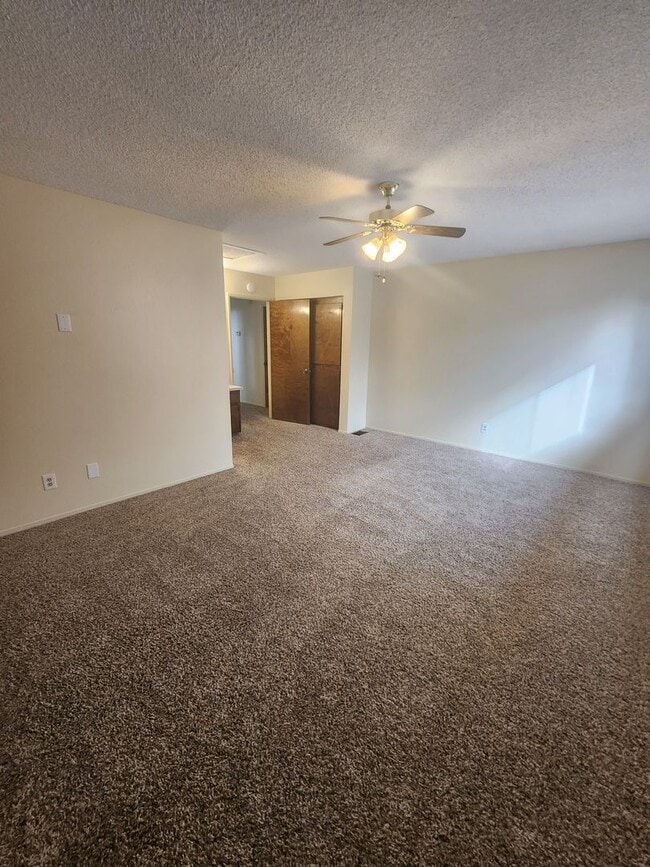 Building Photo - Comfortable 2 Bed, 2.5 Bath in Grover Beach