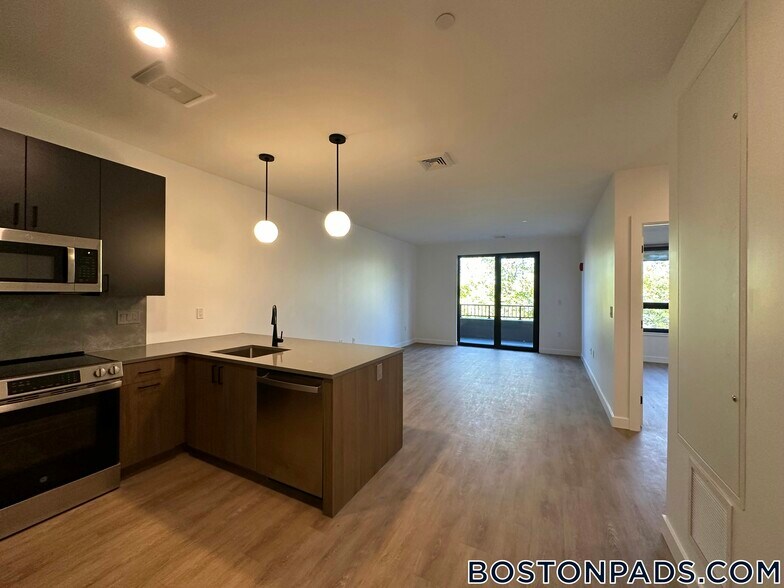 Building Photo - 199 Gardner St