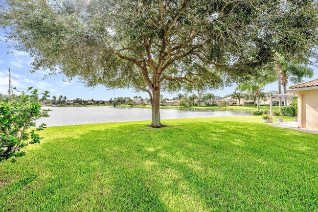 Building Photo - 8270 Eleuthera Ln