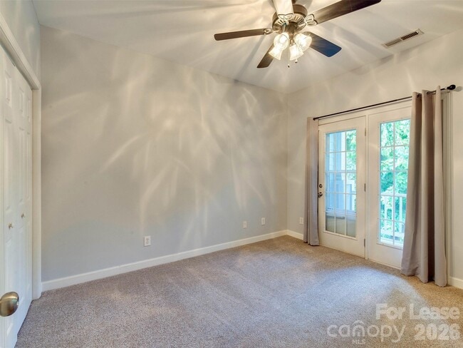 Building Photo - 1571 Pecan Ave