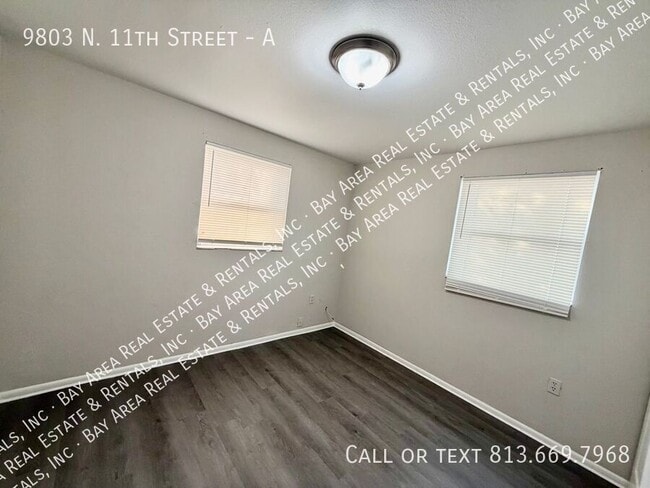 Building Photo - 9803 N 11th St