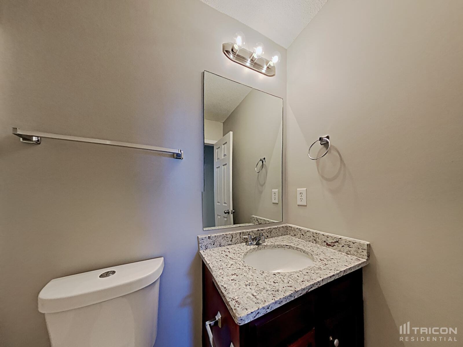 Building Photo - 1051 Summer Cypress Dr