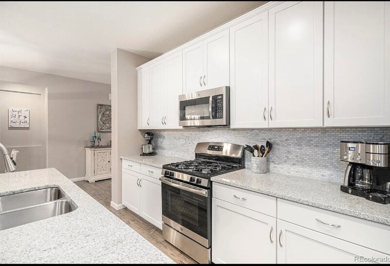Building Photo - 1170 McMurdo Cir
