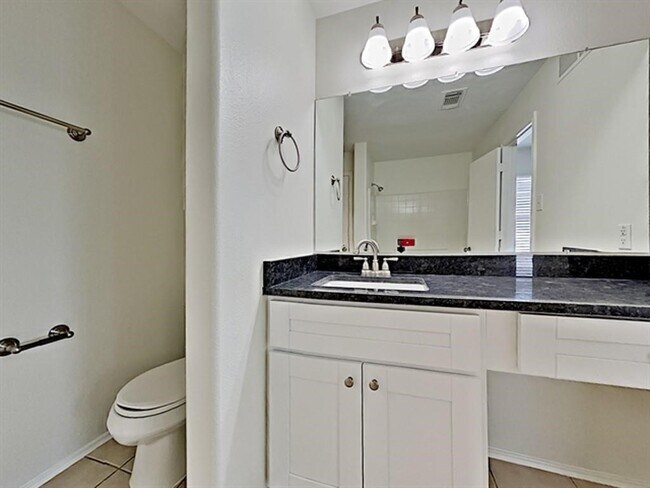 Building Photo - 6830 Shallow River Ct