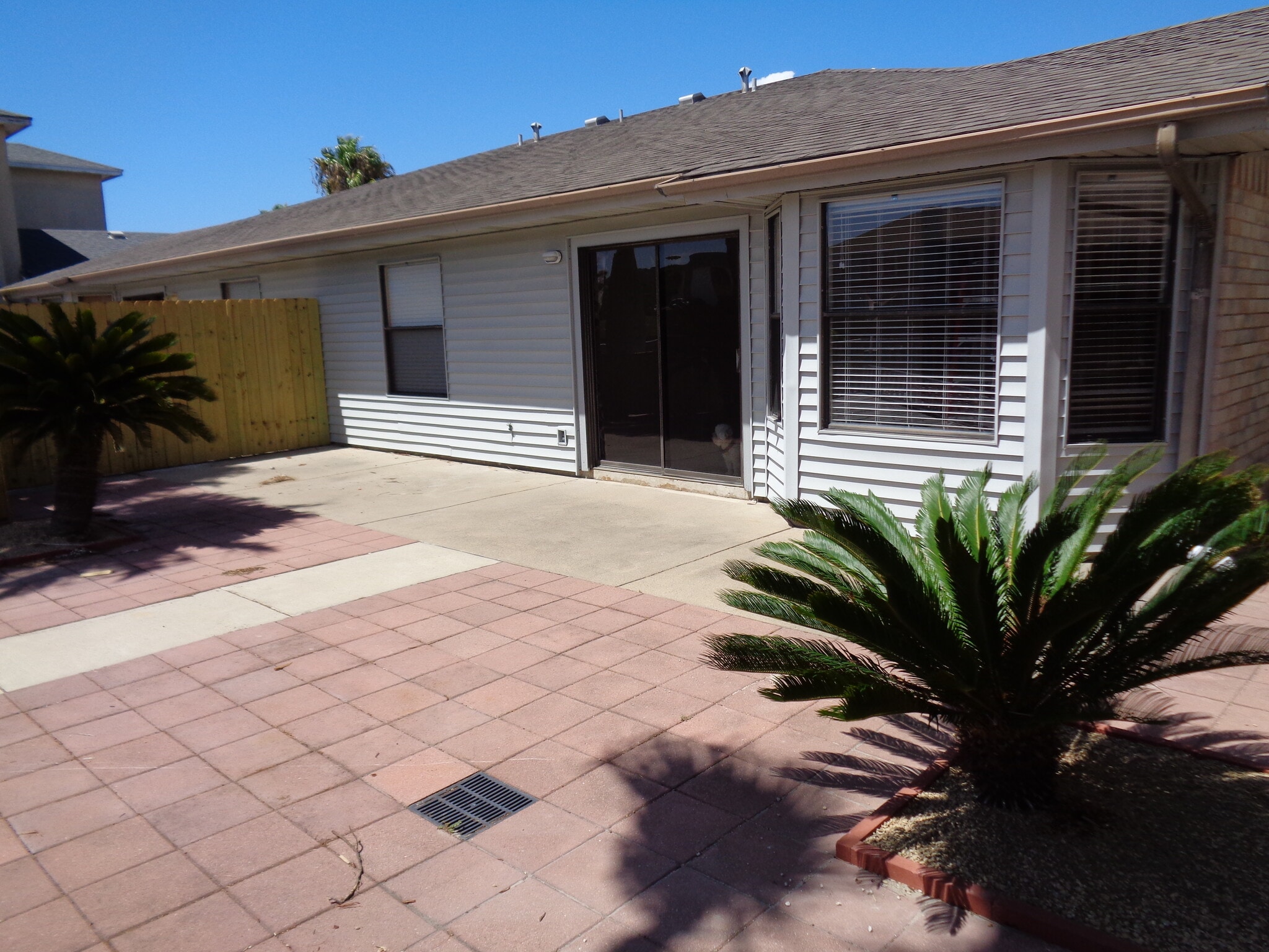 Back Yard - 15414 Grass Cay Ct