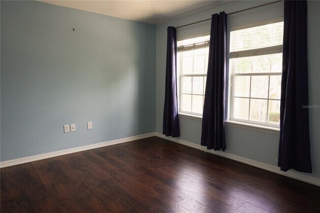 Building Photo - 7125 Harmony Square Dr S