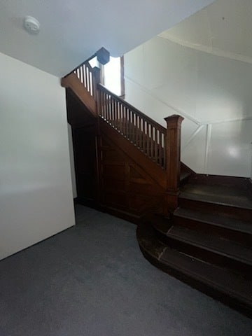 Building Photo - 603 Avery Ave