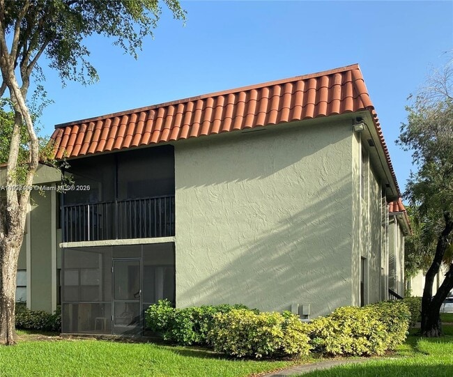 Building Photo - 9726 Hammocks Blvd