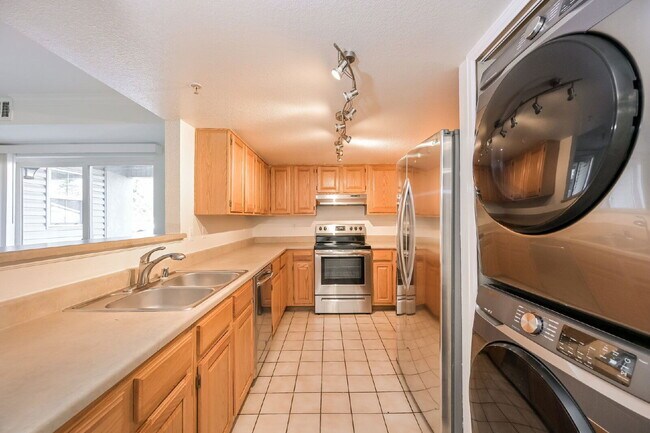 Building Photo - 12158 W Dorado Pl