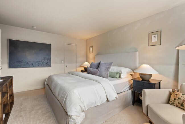 Main Bedroom - 22855 S Van Deene Ave