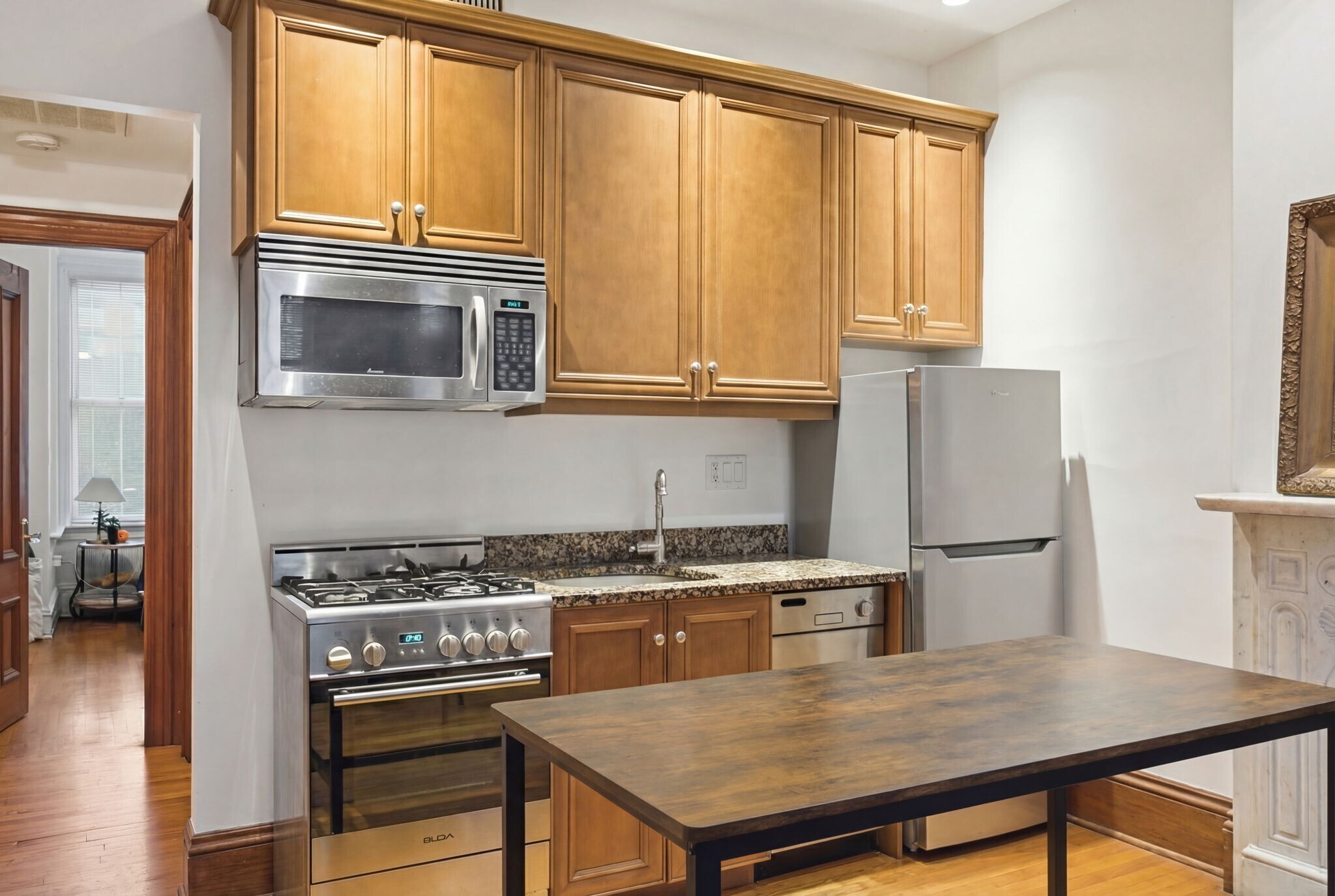 Building Photo - 1609 Tremont St