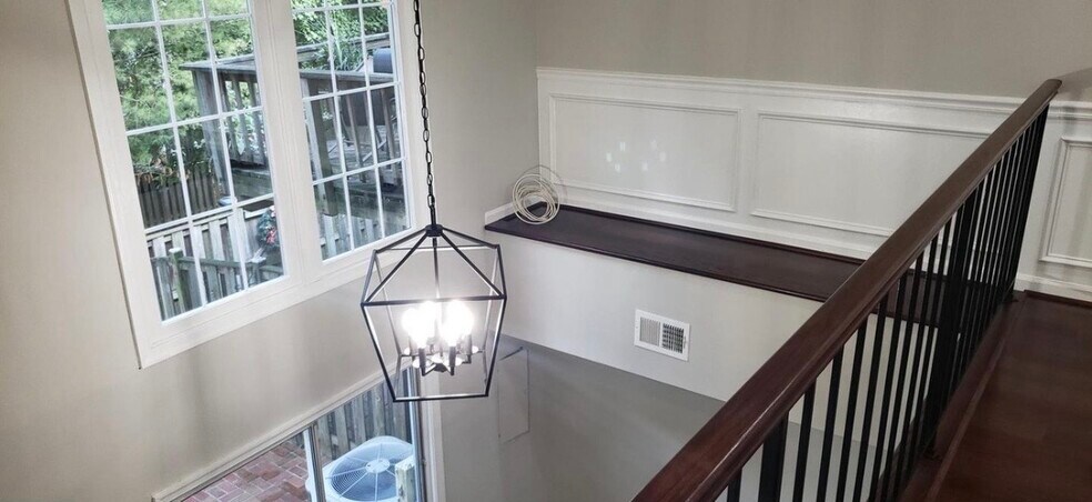 Building Photo - 8503 Gambel Oak Dr