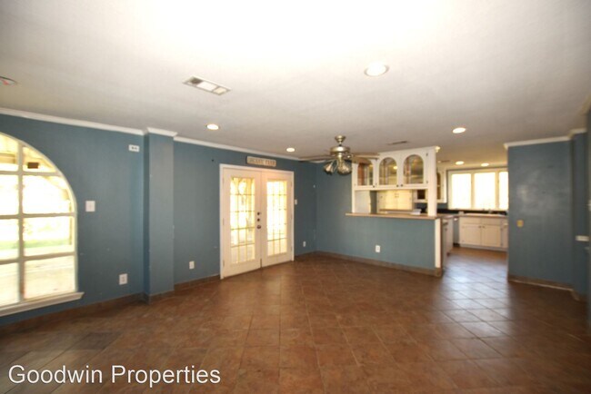 Building Photo - 5 br, 5 bath House - 718 Owl Hollow Road