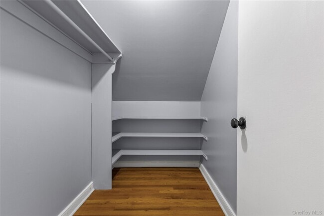 Building Photo - 29 Avondale Rd