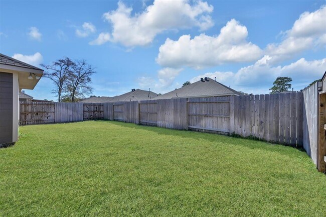Building Photo - 14367 N Summerchase Cir