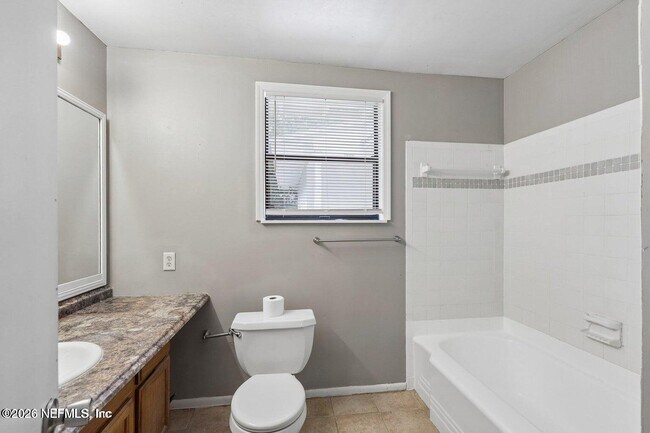 Building Photo - 356 Tidewater Cir W