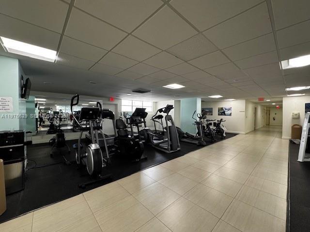 Building Photo - 400 Leslie Dr