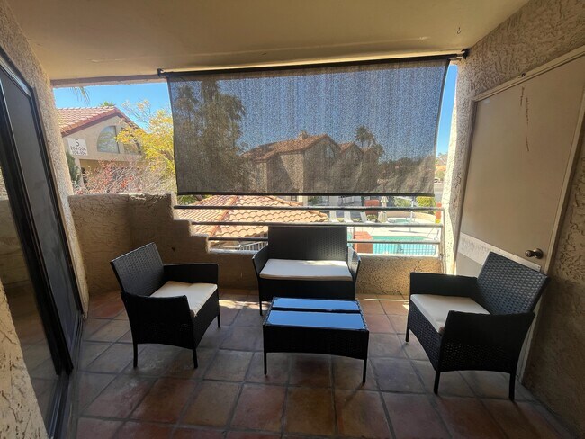 Building Photo - 10301 N 70th St